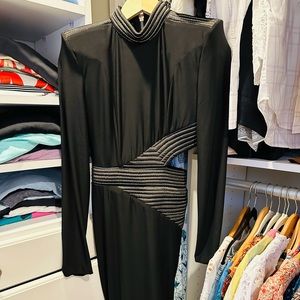 Zhivago SIZE 4. Only worn once a few hours.  Very sexy!